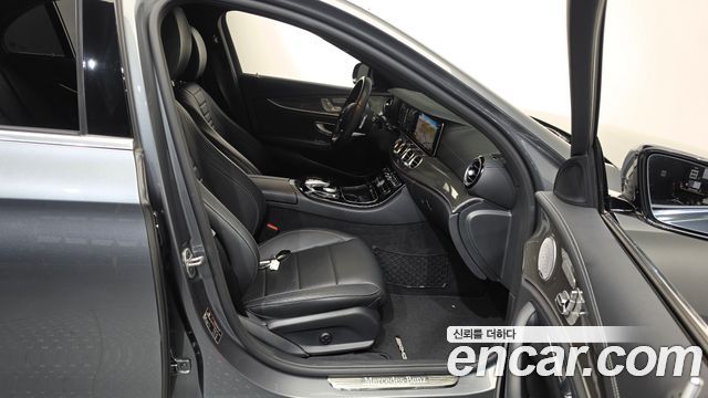 Mercedes-Benz E-Class (W213) E350 4MATIC AMG Line 2019 — фото 26