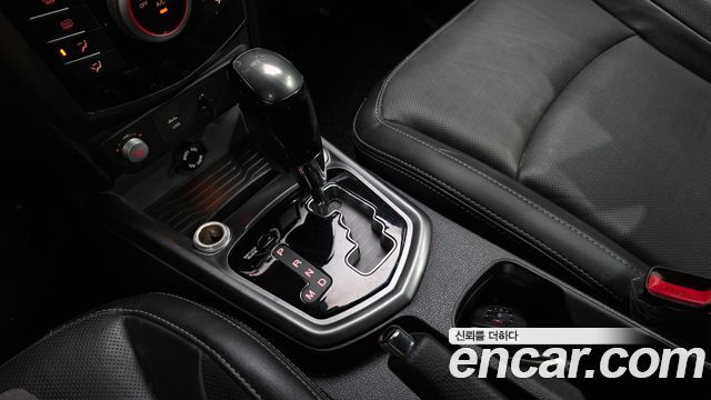 KG Mobility (SsangYong) Tivoli Armor Gear Edition 2WD 2018 — фото 9
