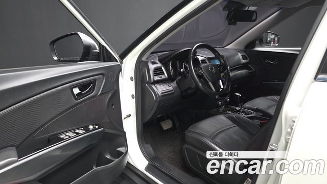 KG Mobility (SsangYong) Tivoli Armor Gear Edition 2WD 2018 — фото 10