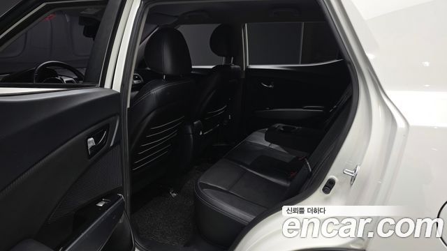 KG Mobility (SsangYong) Tivoli Armor Gear Edition 2WD 2018 — фото 11