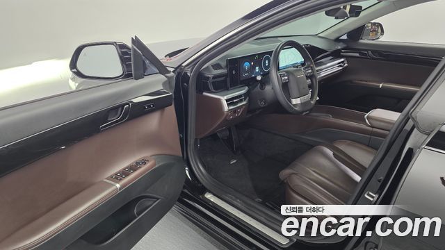 Hyundai Grandeur (GN7) 2,5 Gasoline 2WD Exclusive 2023 — фото 10