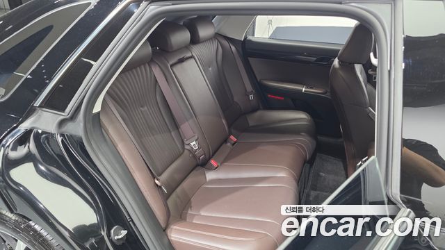 Hyundai Grandeur (GN7) 2,5 Gasoline 2WD Exclusive 2023 — фото 12