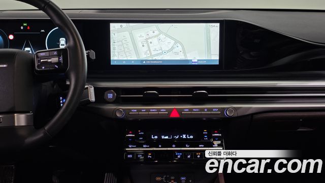 Hyundai Grandeur (GN7) 2,5 Gasoline 2WD Exclusive 2023 — фото 13