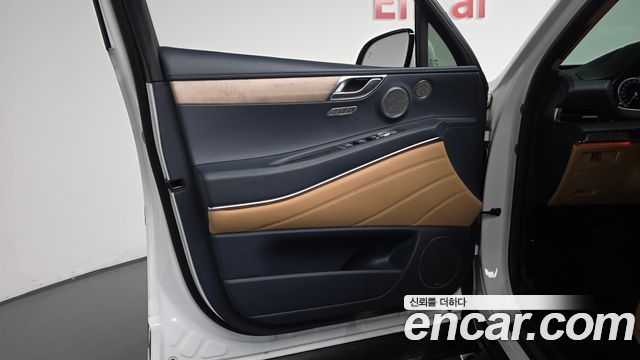 Genesis GV80 2.5T Gasoline AWD 2021 — фото 24