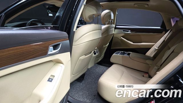Genesis G80 3.3 GDI AWD Luxury 2017 — фото 11
