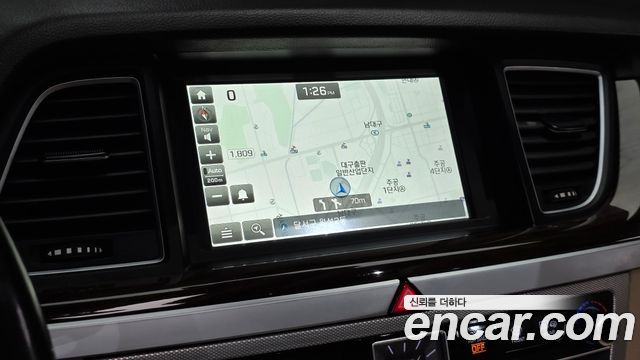 Genesis G80 3.3 GDI AWD Luxury 2017 — фото 13