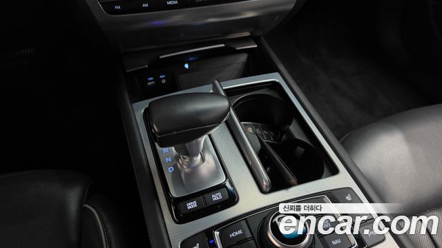 Genesis G80 3.3 GDI AWD Prestige 2018 — фото 9
