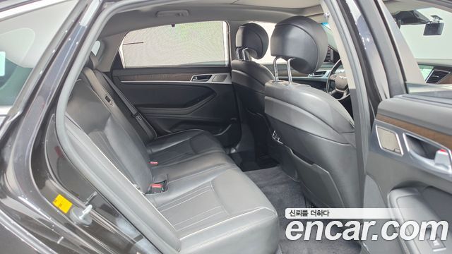 Genesis G80 3.3 GDI AWD Prestige 2018 — фото 11