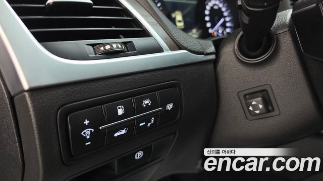 Genesis G80 3.3 GDI AWD Prestige 2018 — фото 20