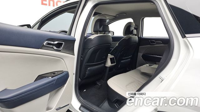 Kia Sportage (V) LPG 2.0 2WD Signature Gravity 2024 — фото 11
