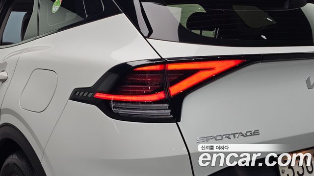 Kia Sportage (V) LPG 2.0 2WD Signature Gravity 2024 — фото 23