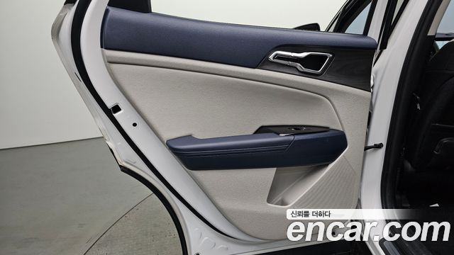 Kia Sportage (V) LPG 2.0 2WD Signature Gravity 2024 — фото 25