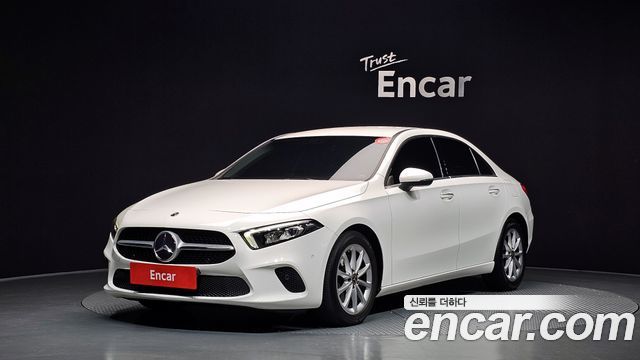 Mercedes-Benz A-Class (W177) A220 Sedan