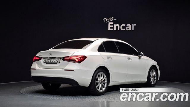 Mercedes-Benz A-Class (W177) A220 Sedan 2020 — фото 2