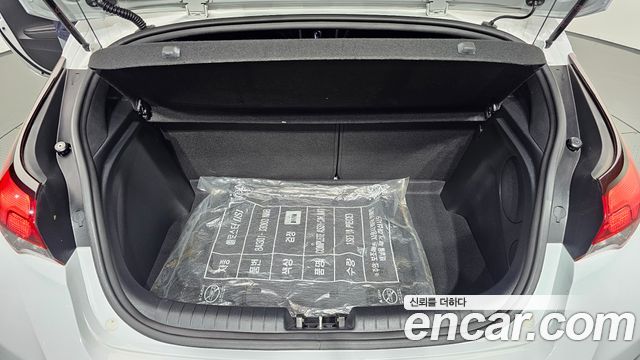 Hyundai Veloster (JS) 1.4 Turbo Modern 2020 — фото 29