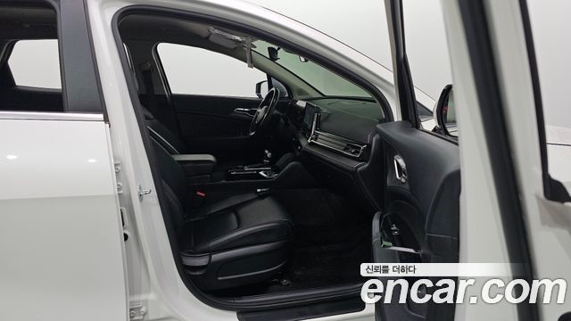 Kia Sportage (V) Diesel 2.0 2WD Trendy 2022 — фото 18