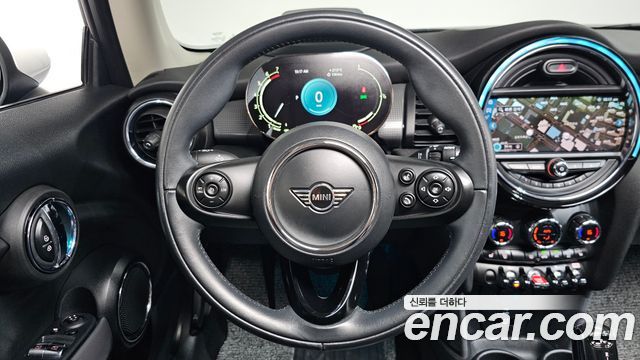 MINI Cooper HIGH Third Generation 2021 — фото 13