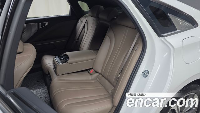 Kia K8 Hybrid Noblesse 2023 — фото 12