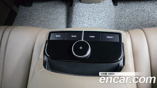 Kia K8 Hybrid Noblesse 2023 — фото 16