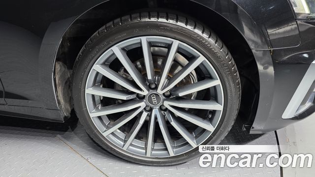 Audi A5 (F5) 40 TFSI Quattro Premium Sportback 2023 — фото 27