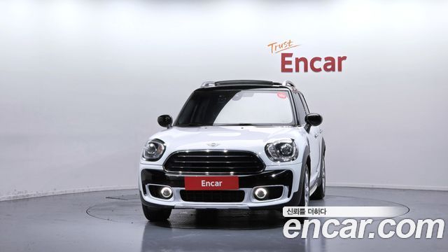 MINI Cooper D Countryman ALL4 2nd 2020 — фото 3