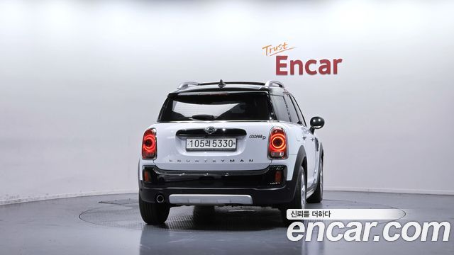 MINI Cooper D Countryman ALL4 2nd 2020 — фото 4