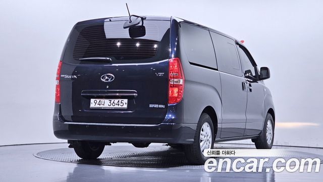 Hyundai Grand Starex Van 5-Seater Modern 2021 — фото 2