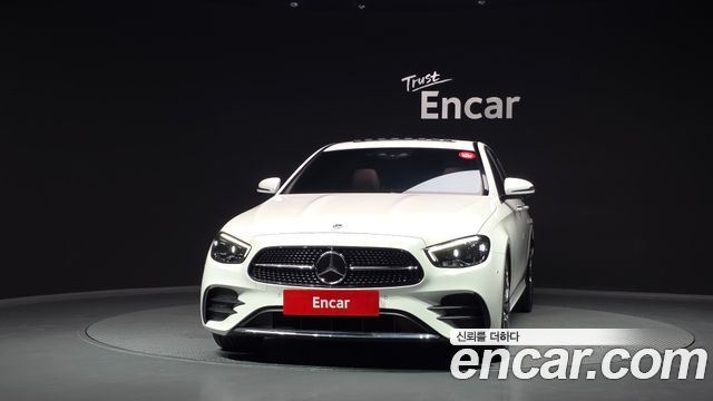 Mercedes-Benz E-Class (W213) E220d 4MATIC AMG Line 2021 — фото 3