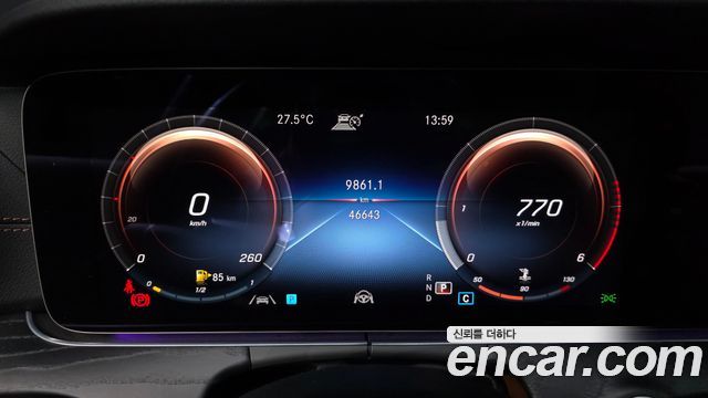 Mercedes-Benz E-Class (W213) E220d 4MATIC AMG Line 2021 — фото 8