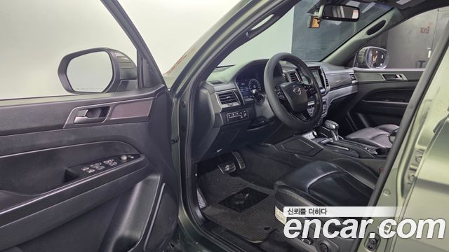 KG Mobility (SsangYong) Rexton Sports Khan Diesel 2.2 4WD Prestige 2023 — фото 10