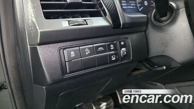 KG Mobility (SsangYong) Rexton Sports Khan Diesel 2.2 4WD Prestige 2023 — фото 17