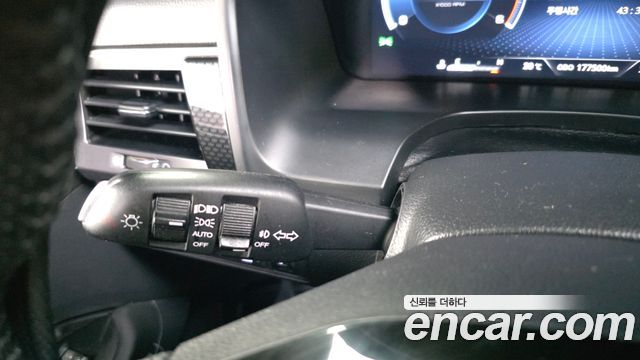 KG Mobility (SsangYong) Rexton Sports Khan Diesel 2.2 4WD Prestige 2023 — фото 30