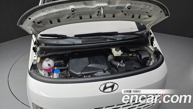 Hyundai Staria Cargo 5-Seater Modern 2022 — фото 6