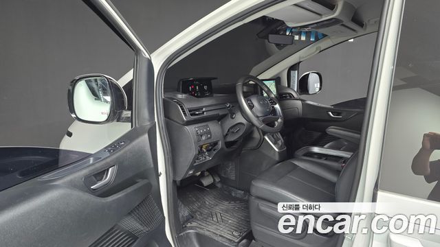 Hyundai Staria Cargo 5-Seater Modern 2022 — фото 10