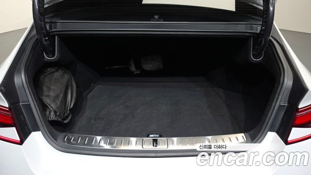 Genesis G90 (RS4) Gasoline 3.5 Turbo AWD 2023 — фото 18