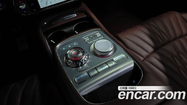 Genesis G90 (RS4) Gasoline 3.5 Turbo AWD 2023 — фото 19
