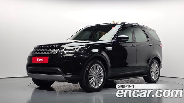 Land Rover Discovery 5 3.0 TD6 HSE Luxury 2017 — фото 1