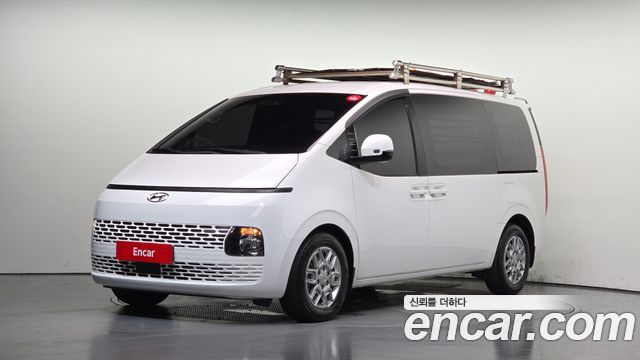 Hyundai Staria Cargo 3-Seater Modern 2022 — фото 1