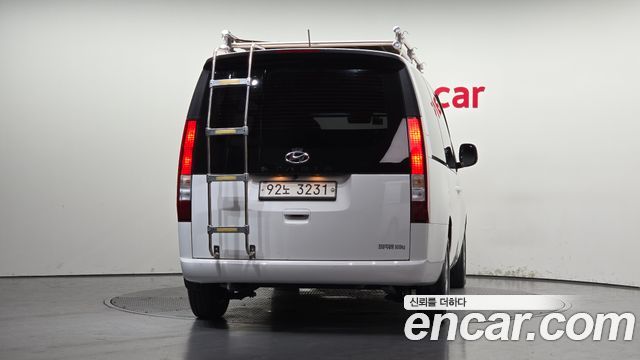 Hyundai Staria Cargo 3-Seater Modern 2022 — фото 4