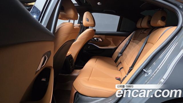 BMW 3 Series (G20) 320i M Sport 2025 — фото 16