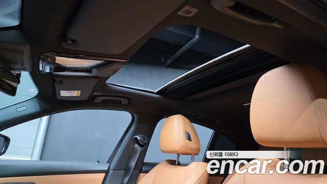 BMW 3 Series (G20) 320i M Sport 2025 — фото 34