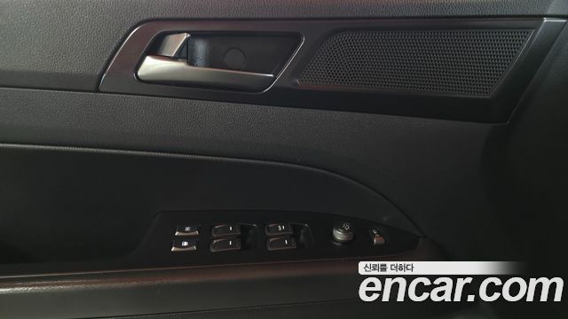KG Mobility (SsangYong) Rexton Sports Khan Diesel 2.2 4WD Prestige Special (5-Link) 2021 — фото 8