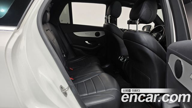 Mercedes-Benz GLC-Class (X253) GLC300e 4MATIC 2021 — фото 12