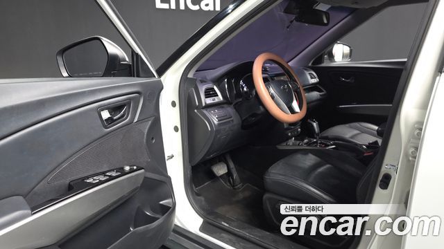 KG Mobility (SsangYong) Tivoli LX 2WD DLX 2016 — фото 10