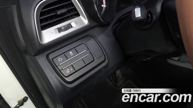 KG Mobility (SsangYong) Tivoli LX 2WD DLX 2016 — фото 13