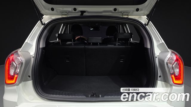 KG Mobility (SsangYong) Tivoli LX 2WD DLX 2016 — фото 20