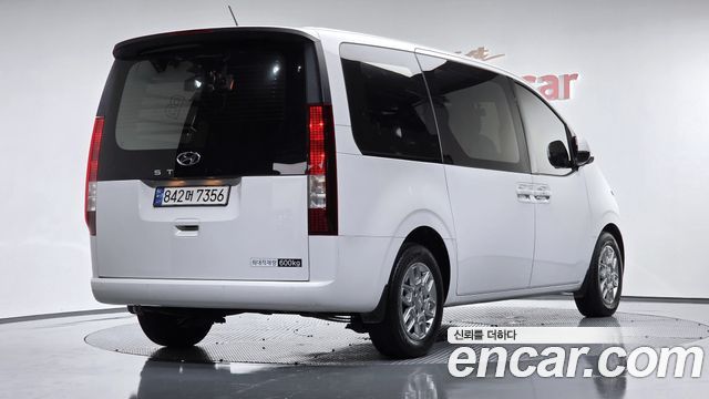 Hyundai Staria L3.5 Cargo 5-Seater Modern 2024 — фото 2