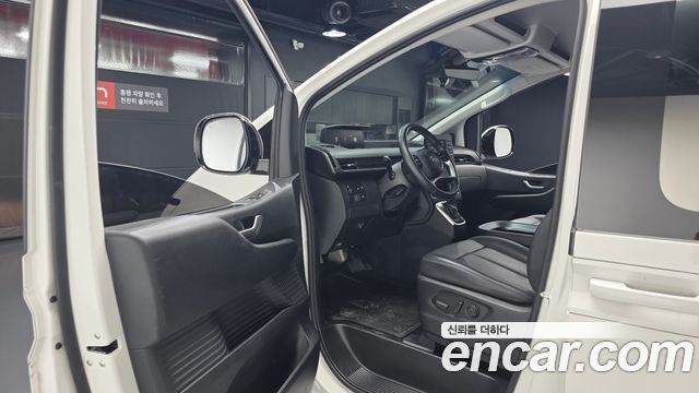 Hyundai Staria L3.5 Cargo 5-Seater Modern 2024 — фото 10