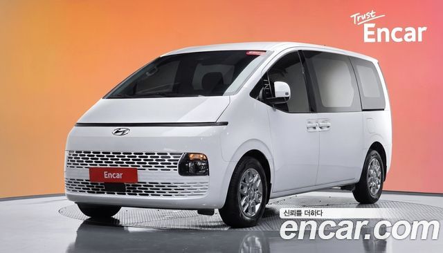 Hyundai Staria L3.5 Cargo 5-Seater Modern 2024 — фото 1