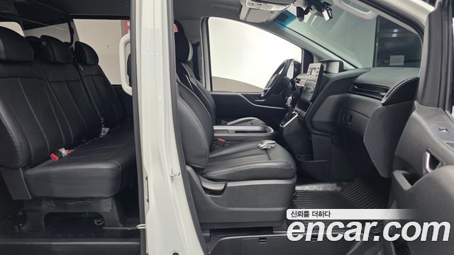 Hyundai Staria L3.5 Cargo 5-Seater Modern 2024 — фото 26